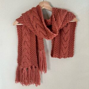 BDG Urban Outfitters Peach Chunky Cable Knit Extra Long Scarf w/ Tassel Fringe